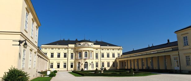 Fehérvárcsurgó | Károlyi-kastély